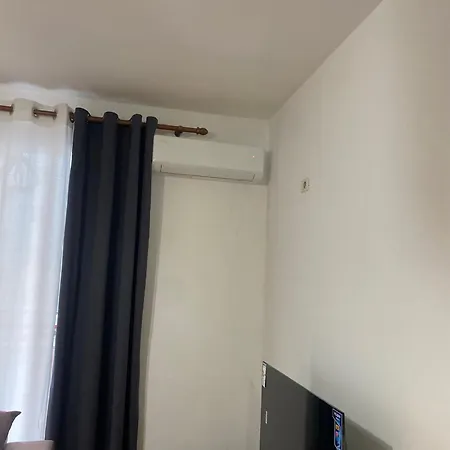 Apartament Zzzzzzzzzz *